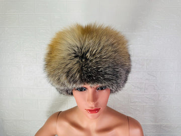Elegant Real Fox Fur Hat Golden Full Skin - Handcrafted Elegance for Winter Chic - Ethically and Organically Farmed Fox Fur